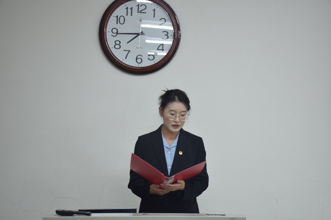 员工代表王奕同学发言.png