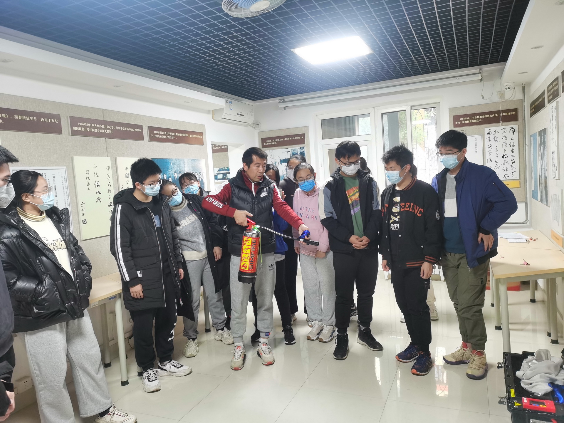 演示 演示