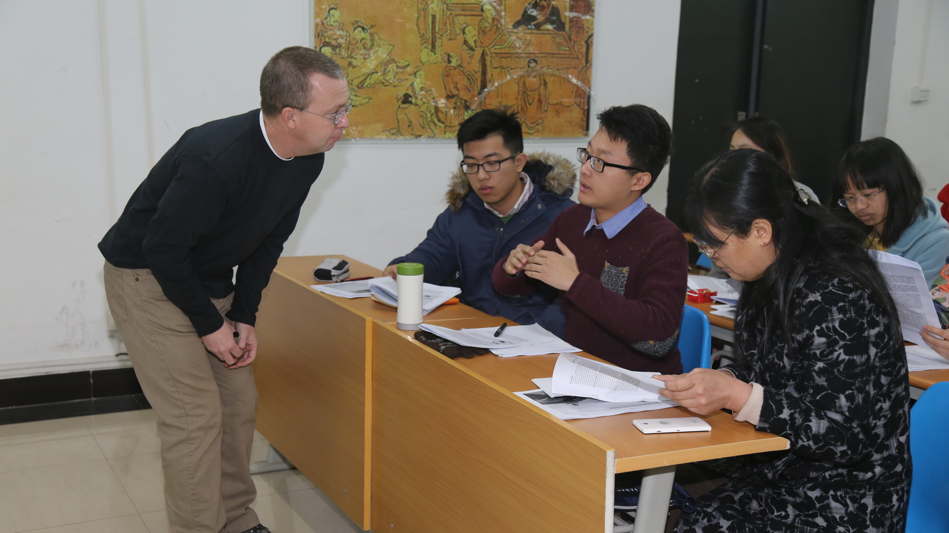 Steven Harris教授与员工交流