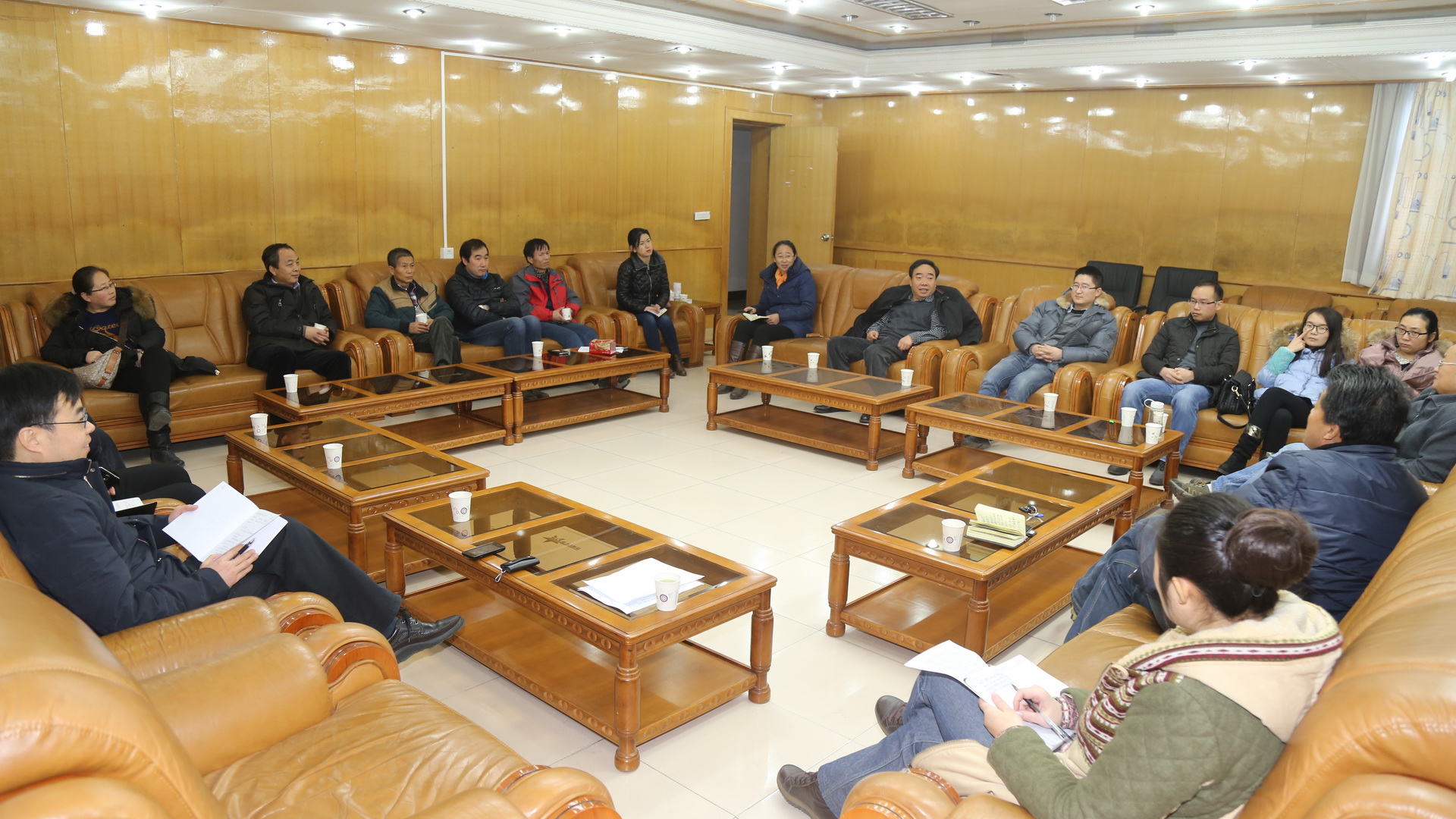 创新公司和理公司任课教师教学研讨座谈会